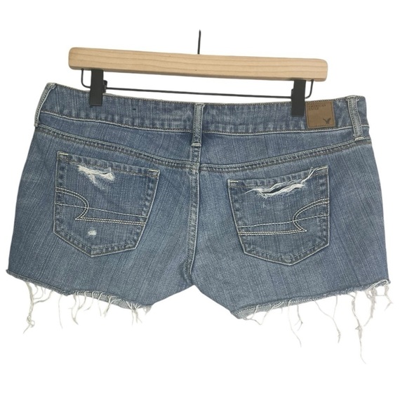 American Eagle Women’s Distressed Jean Shorts - Picture 3 of 3